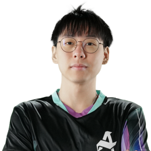 Holo Oli~ Player Sticker - TI 2024